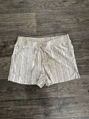 Women's Cream Striped Tassel Drawstring Shorts